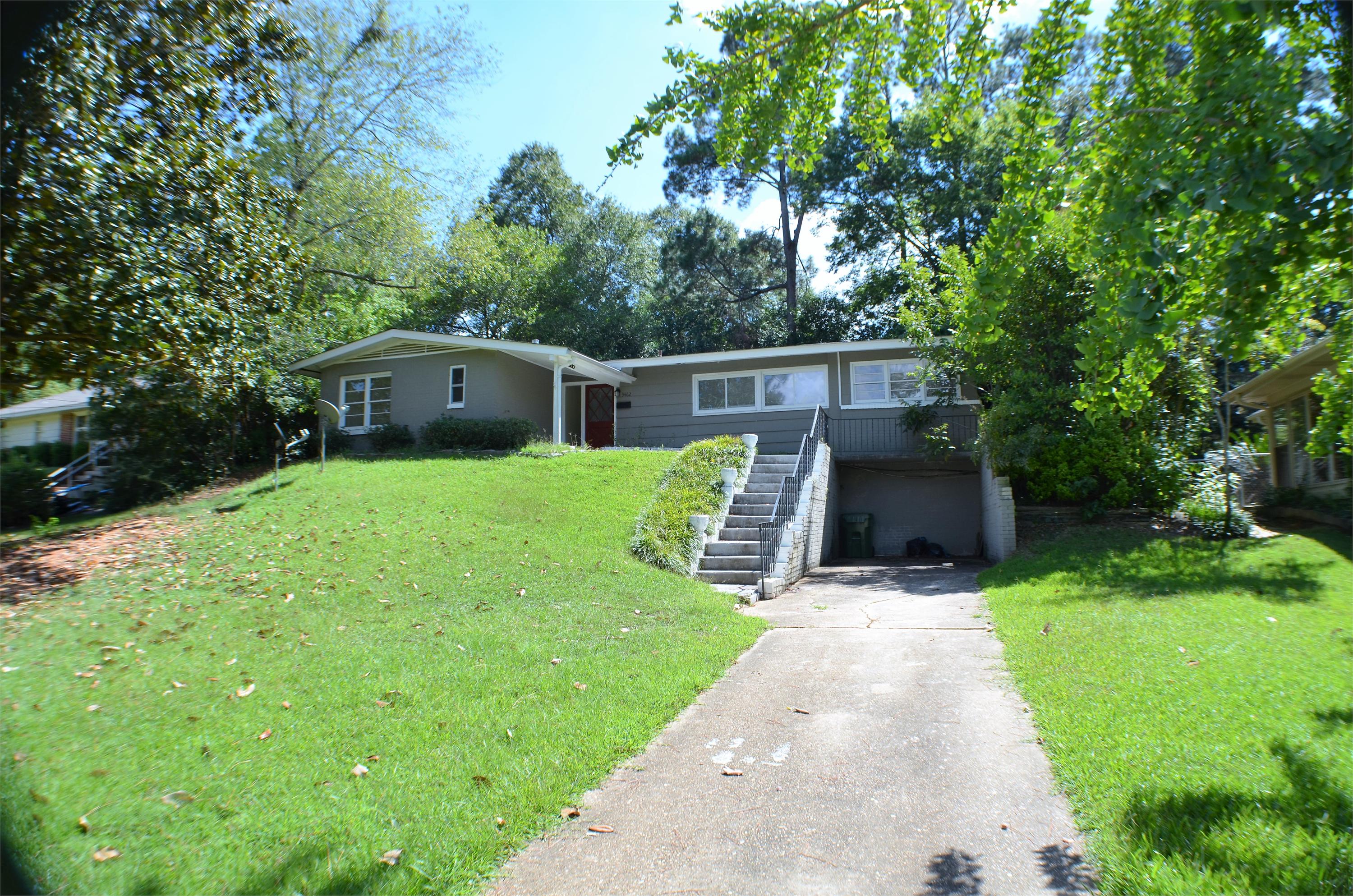 3462 Biltmore Ave